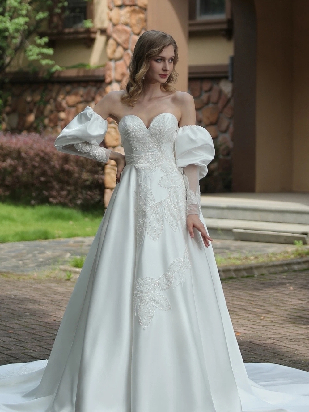 Herawhite Romantic Off-Shoulder White Bridal Ball Gown size 2 nwt